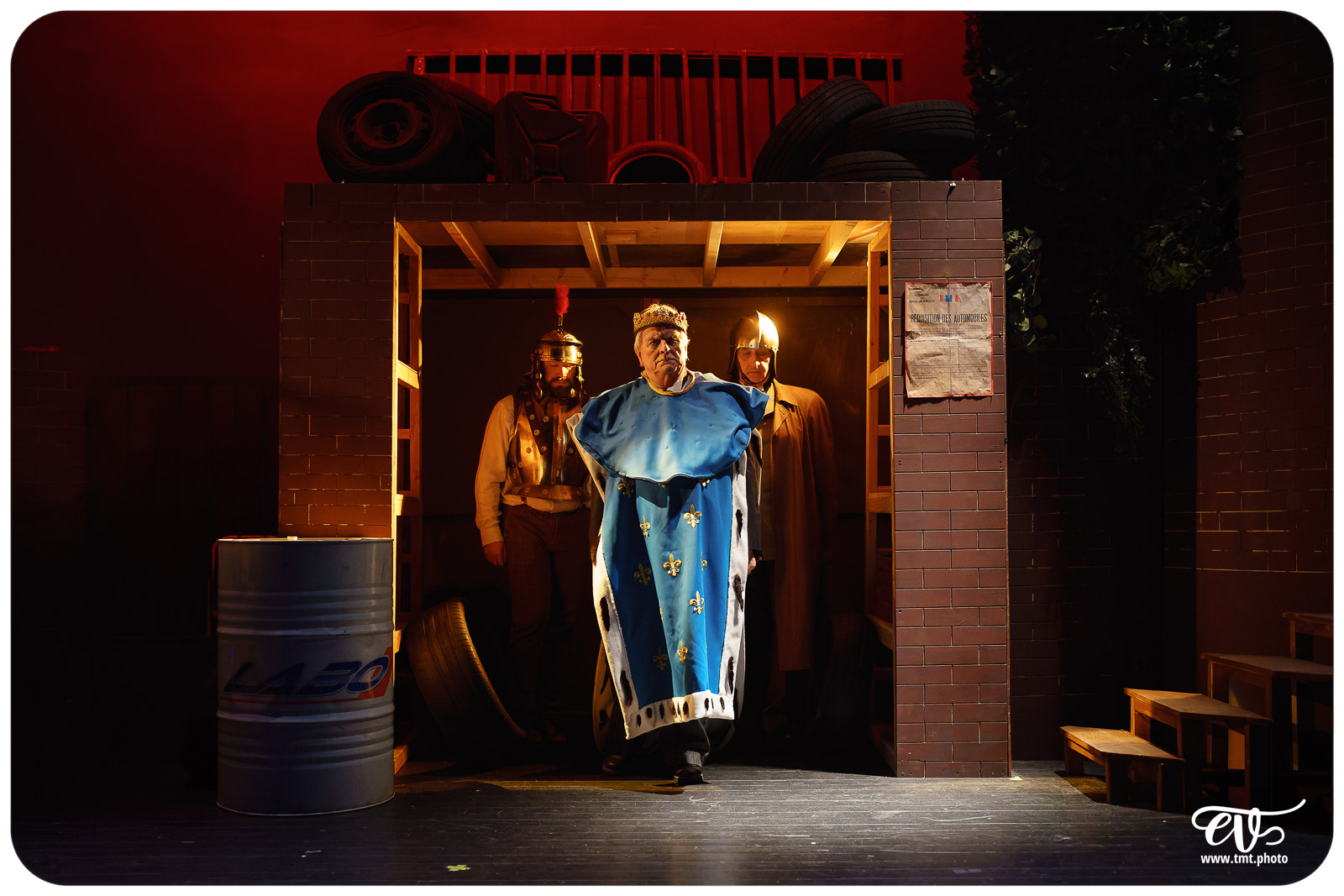 LES VISIONS DE SIMONE MACHARD (CIE LA CLAQUE)